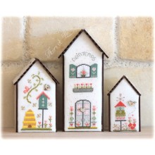 Spring Birdhouse Buttons - The Bee Company