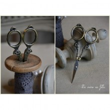 Embroidery scissors 12