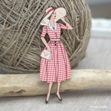 Lady in gingham dress VI-47 - Atelier Bonheur du Jour