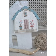 Kit Little Blue Roof Barn - KTBA2 - The Bee Company