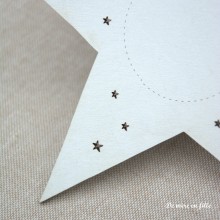 Wooden Star Base - The Bee Company