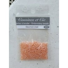 Iridescent salmon 4207 - Embroidery beads