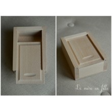 Solid beech wood box