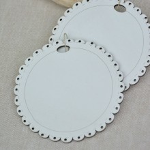 Lace Bauble - The Bee Company
