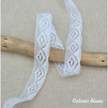 Lace 39 - 3383B