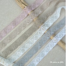 Lace 39 - 3383B