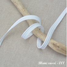 Linen piping