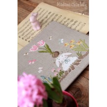 Curious bunny - Madame Chantilly
