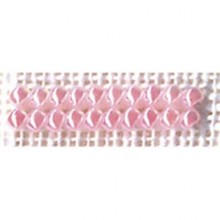 Iridescent candy pink 4305 - Embroidery beads