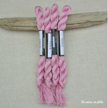 10810 Williamsburg rose - Threadworx