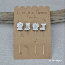 Set of 4 pins n°3 — La maison de Clémence
