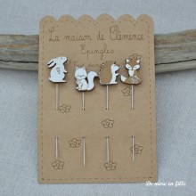 Set of 4 pins n°7 — La maison de Clémence