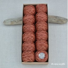 H201 Rust - Pearl cotton no. 12 Valdani
