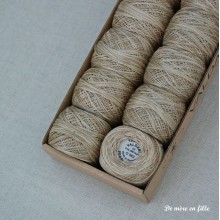 O563 Skin tones - Pearl cotton no. 12 Valdani