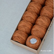 O217 Yummy pumpkin - Pearl cotton no. 12 Valdani