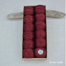 O503 Garnets - Pearl cotton no. 12 Valdani