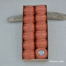 O506 Cinnamon swirl - Pearl cotton no. 12 Valdani
