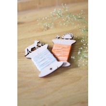Autumn wooden bobbins V/1371 — Christiane Dahlbeck