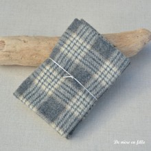 Wool O Mouse Check - Wool 35x40 cm