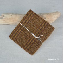 Wool D1 Hazelnut Check - Wool 35x40 cm