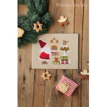 Christmas with the gnome - Madame Chantilly