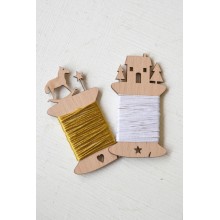 Horse and house wooden bobbins V/1381 — Christiane Dahlbeck
