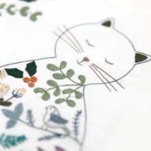 The cat in winter - Un Chat dans l'aiguille