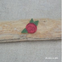 Small red rose - 2262S - Just Another Button
