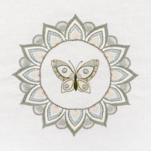 Mandala no.8 butterfly - Un Chat dans l'aiguille