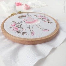 Little dancer - Tamar Nahir-Yanai