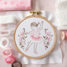 Little dancer - Tamar Nahir-Yanai