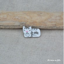 Chat endormi 1161L - Just Another Button