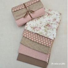 Lot 12 - The little fabric lots