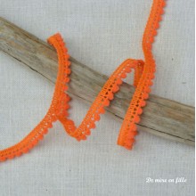 Mini pompoms - Carrot 083